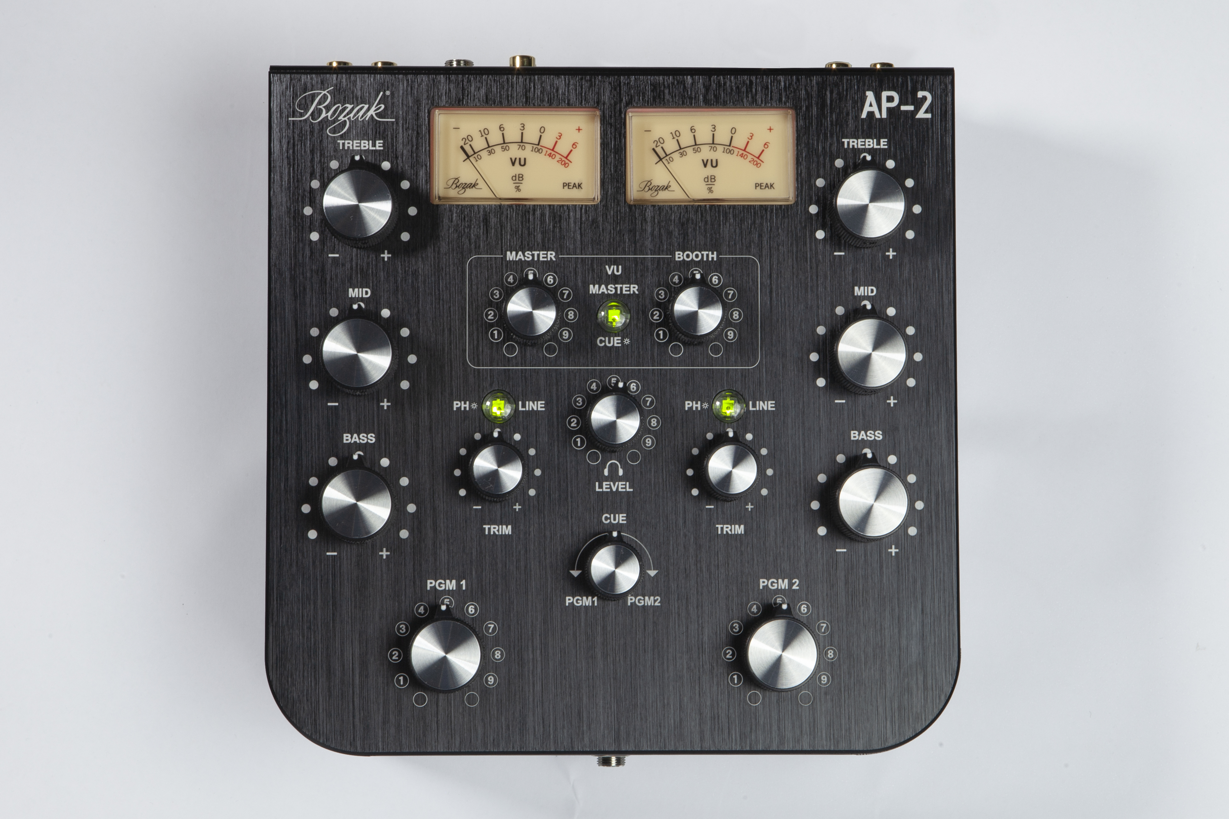 Bozak AP-2 Compact Desk Top Mixer |